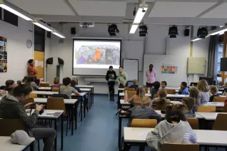 Kinderuni Armut verstehen Treptow StA 20240314 Foto Caroline Jahn 16.JPG