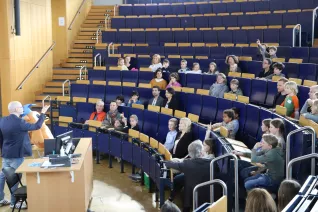 Kinderuni Diplom Verleihung Audimax StA 20240418 Foto Juri Kuestenmacher 050.JPG