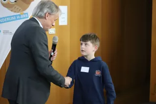 Kinderuni Diplom Verleihung Audimax StA 20240418 Foto Juri Kuestenmacher 141.JPG