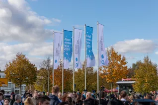 20241019_fbinf_Absolventenfeier_Bild_Miriam_Kist_001.jpg