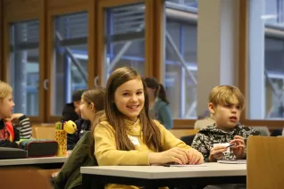 Kinderuni Medien richtig nutzen Guer-Seker StA 20250220 Foto Juri Kuestenmacher 07.JPG
