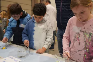 Kinderuni Plastik im Meer Steinhaus Rhb 20250130 Foto JR Lo Giudice Rodas 55.jpg