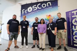 2025-08-16_fbinf_Froscon_2025_Kira Wazinski