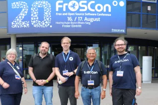 2025-08-16_fbinf_Froscon_2025_Kira Wazinski