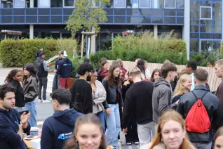 Erstsemester Begruessung Fachschaft WiWi StA 20250922 Foto Juri Kuestenmacher 52.JPG