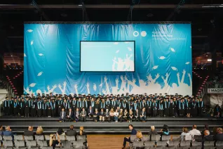 Absolventenfeier Telekom Dome Festakt 20251025 Foto Nathan Dreessen 287.jpg