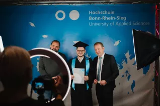 Absolventenfeier Telekom Dome Party 20251025 Foto Nathan Dreessen 317.jpg