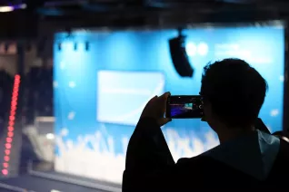 Absolventenfeier Telekom Dome StA 20251025 Foto Juri Kuestenmacher 033.JPG