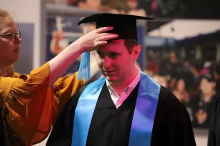 Absolventenfeier Telekom Dome StA 20251025 Foto Juri Kuestenmacher 042.JPG