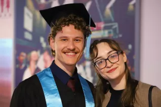 Absolventenfeier Telekom Dome StA 20251025 Foto Juri Kuestenmacher 063.JPG