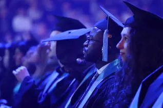 Absolventenfeier Telekom Dome StA 20251025 Foto Juri Kuestenmacher 290.JPG