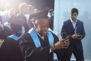 Absolventenfeier Telekom Dome StA 20251025 Foto Juri Kuestenmacher 354_0.JPG