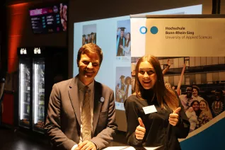 Absolventenfeier Telekom Dome StA 20251025 Foto Juri Kuestenmacher 405_0.JPG