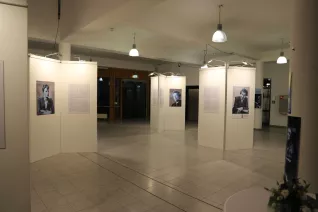 Eroeffnung Ausstellung Visionaere Wissenschaftlerinnen StA 20251126 Foto Juri Kuestenmacher 055.JPG