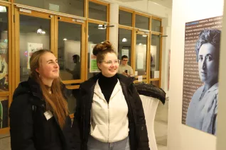 Eroeffnung Ausstellung Visionaere Wissenschaftlerinnen StA 20251126 Foto Juri Kuestenmacher 064.JPG