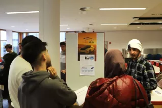 Messesimulation Wirtschaftsinformatik StA 20251204 Foto Juri Kuestenmacher 001.JPG