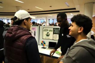 Messesimulation Wirtschaftsinformatik StA 20251204 Foto Juri Kuestenmacher 007.JPG