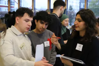 Messesimulation Wirtschaftsinformatik StA 20251204 Foto Juri Kuestenmacher 040.JPG