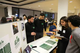 Messesimulation Wirtschaftsinformatik StA 20251204 Foto Juri Kuestenmacher 074.JPG