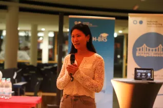 Role Models Christmas Tree 2025-12-15_Studierende und Alumni_Foto Martin Schulz