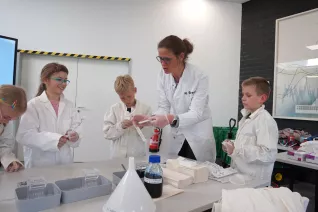 Kinderuni Geheimnis der Gene Rhb 20260423 Foto Juri Kuestenmacher 035.JPG