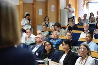 Innovationstag Rethink AI Hoersaal 4 StA Foto Juri Kuestenmacher 20.JPG