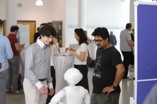 Innovationstag Rethink AI Pause StA Foto Juri Kuestenmacher 50.JPG
