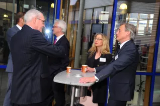 20_jahre_h-brs_begruessung_20150619_foto_c._adolph_021.jpg(DE)