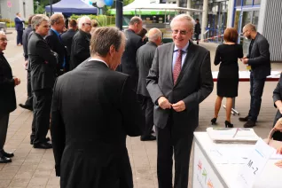 20_jahre_h-brs_begruessung_20150619_foto_c._adolph_039.jpg(DE)