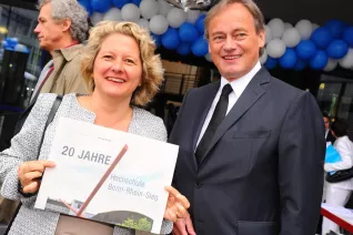 20_jahre_h-brs_begruessung_20150619_foto_c._adolph_059.jpg(DE)