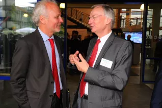 20_jahre_h-brs_begruessung_20150619_foto_c._adolph_098.jpg(DE)