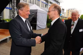 20_jahre_h-brs_begruessung_20150619_foto_c._adolph_106.jpg(DE)