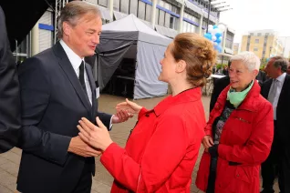 20_jahre_h-brs_begruessung_20150619_foto_c._adolph_111.jpg(DE)