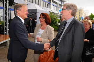 20_jahre_h-brs_begruessung_20150619_foto_c._adolph_122.jpg(DE)