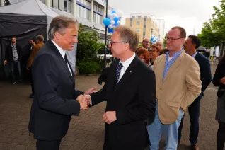 20_jahre_h-brs_begruessung_20150619_foto_c._adolph_134.jpg(DE)