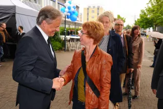 20_jahre_h-brs_begruessung_20150619_foto_c._adolph_158.jpg(DE)