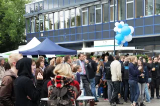 20_jahre_h-brs_sommerfest_20150619_foto_e._tritschler_img_6628_cut.jpg(DE)