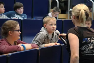 27_kinderuni_brs_motorsport_sta_2010427_foto_j._kuestenmacher.jpg (DE)