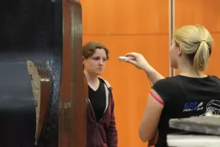 36_kinderuni_brs_motorsport_sta_2010427_foto_j._kuestenmacher.jpg (DE)