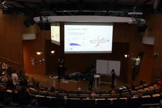 44_kinderuni_brs_motorsport_sta_20170427_foto_c._pesch.jpg (DE)