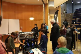 50_kinderuni_brs_motorsport_sta_20170427_foto_c._pesch.jpg (DE)