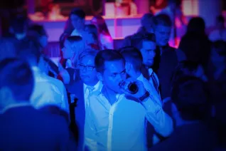 absf2016-party_300_eva_tritschler_20161023_3233.jpg (DE)