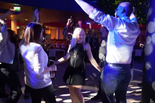 absf2016-party_300_eva_tritschler_20161023_3413.jpg (DE)