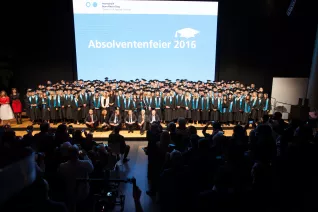 absf2016-zentfeier_300_eva_tritschler_20161022_3075.jpg (DE)