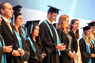 absolventenfeier2014_foto_sarah_sondermann_img_2773.jpg (DE)