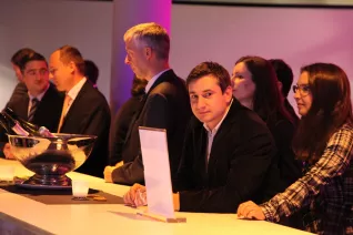 absolventenfeier_2014_party_foto_e._tritschler_img_4470.jpg (DE)