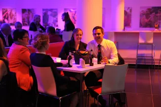 absolventenfeier_2014_party_foto_e._tritschler_img_4503.jpg (DE)