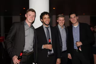 absolventenfeier_2014_party_foto_e._tritschler_img_4720.jpg (DE)