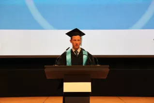 absolventenfeier_2014_web_foto_e._tritschler_29.jpg (DE)