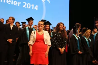 absolventenfeier_2014_web_foto_e._tritschler_81.jpg (DE)